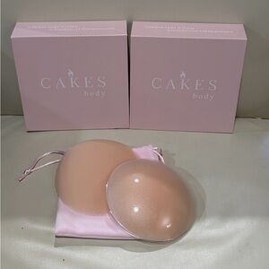New Lot of 2 - Cakes Body Silicone Adhesive Bra Inserts - Nude